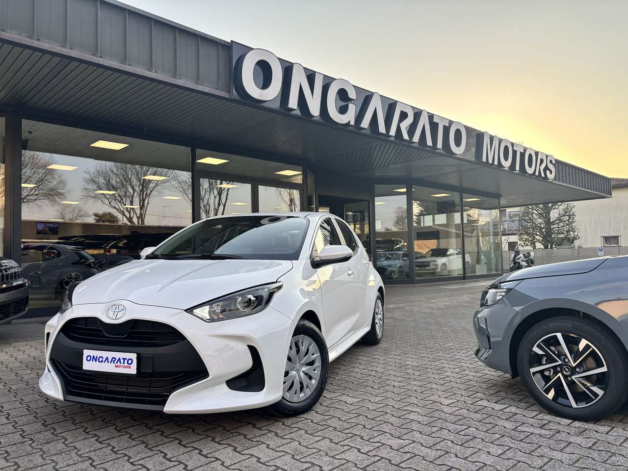 Toyota Yaris Hybrid 115 Active #Business.Pack