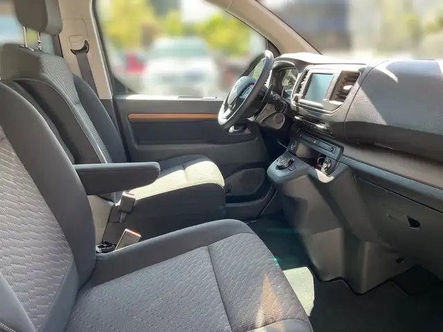 Toyota Proace Verso Crosscamp FLEX 2,0 Aut. 5 S. Ansicht 19