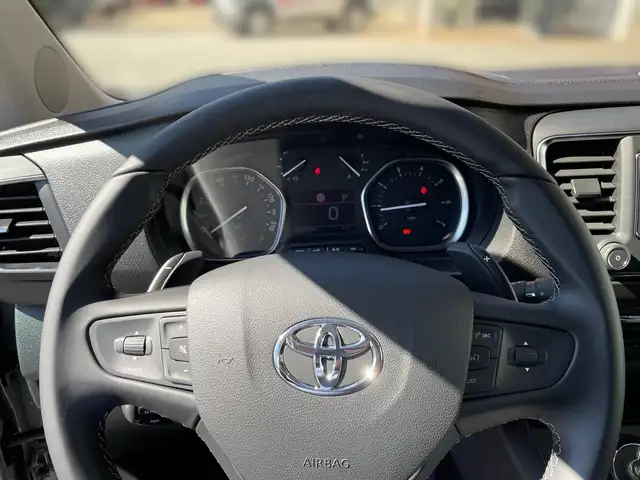 Toyota Proace Verso Crosscamp FLEX 2,0 Aut. 5 S. Ansicht 15