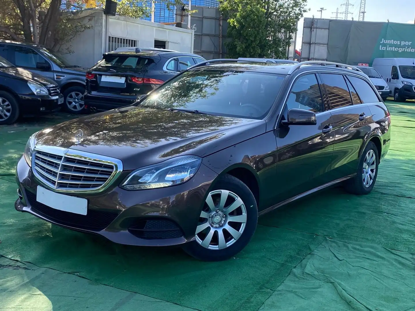 Mercedes-Benz E 200 Estate 200CDI - 1