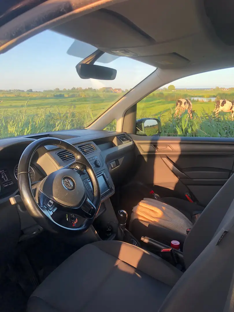 Volkswagen Caddy Caddy 1.4 TGI L1H1 C-Ed Negru - 2