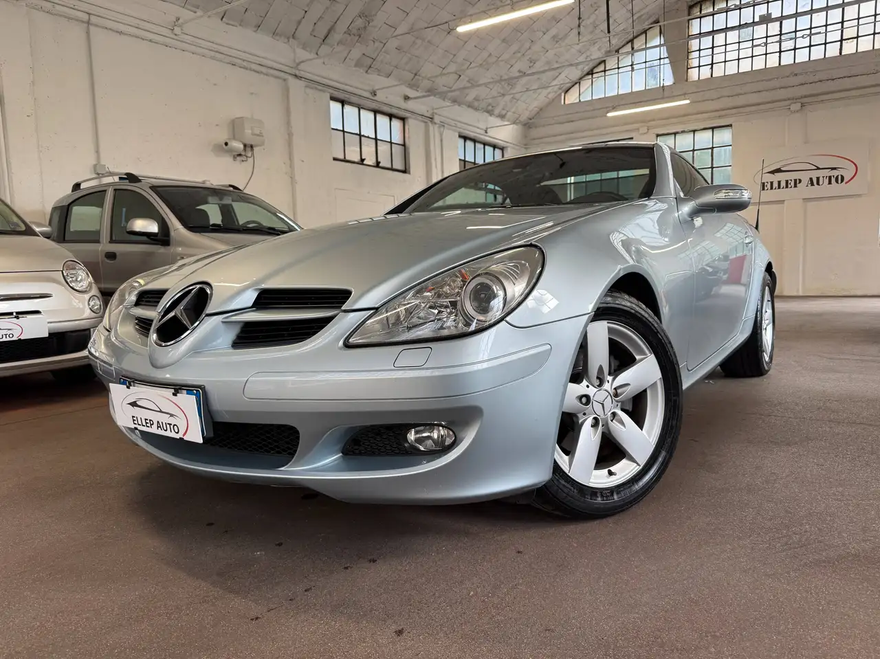 Mercedes-Benz SLK 200