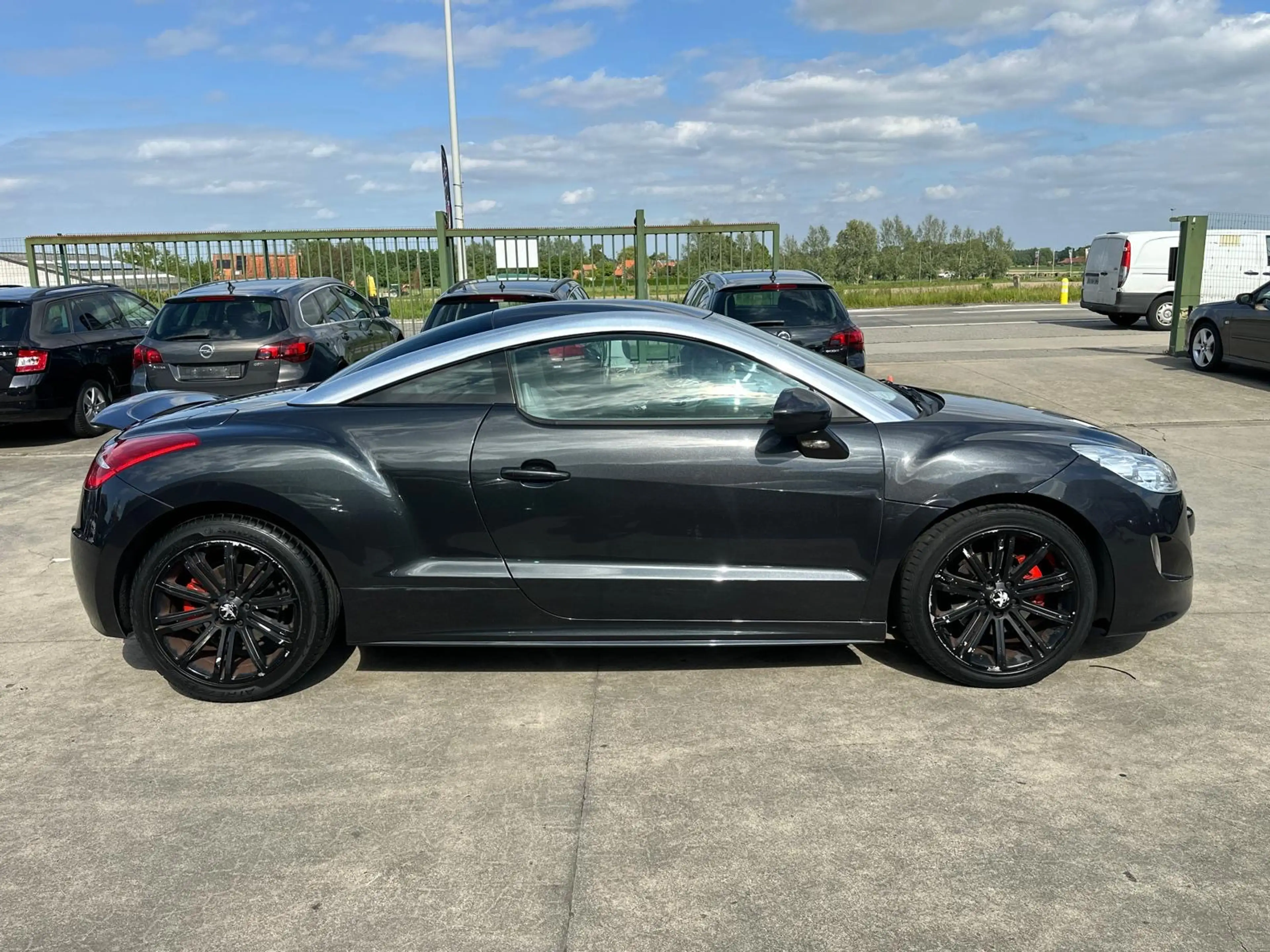 Peugeot RCZ RCZ 1.6 THP — photo 10
