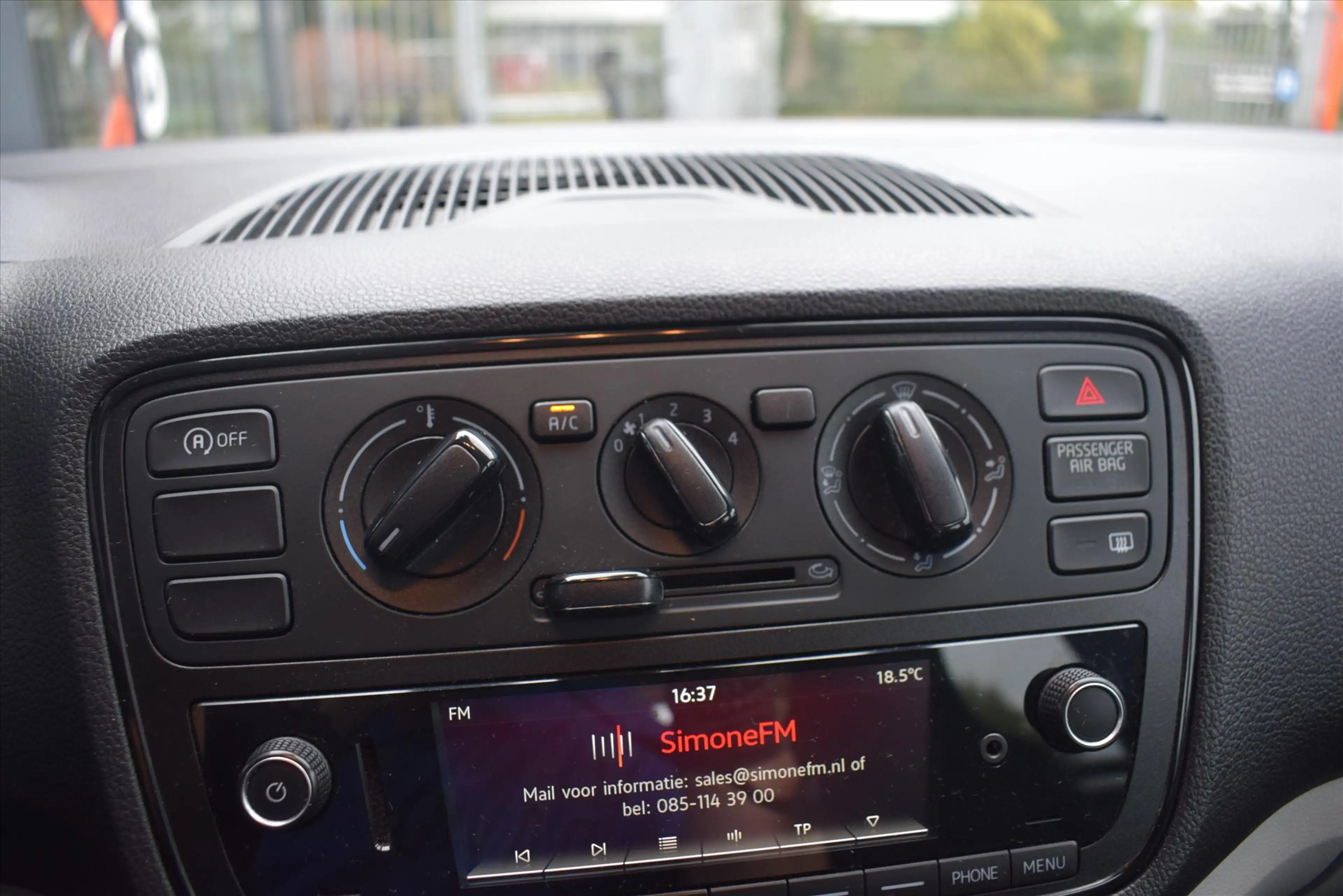SEAT Mii 1.0 MPI 60pk Ecomotive 5D Style — photo 4