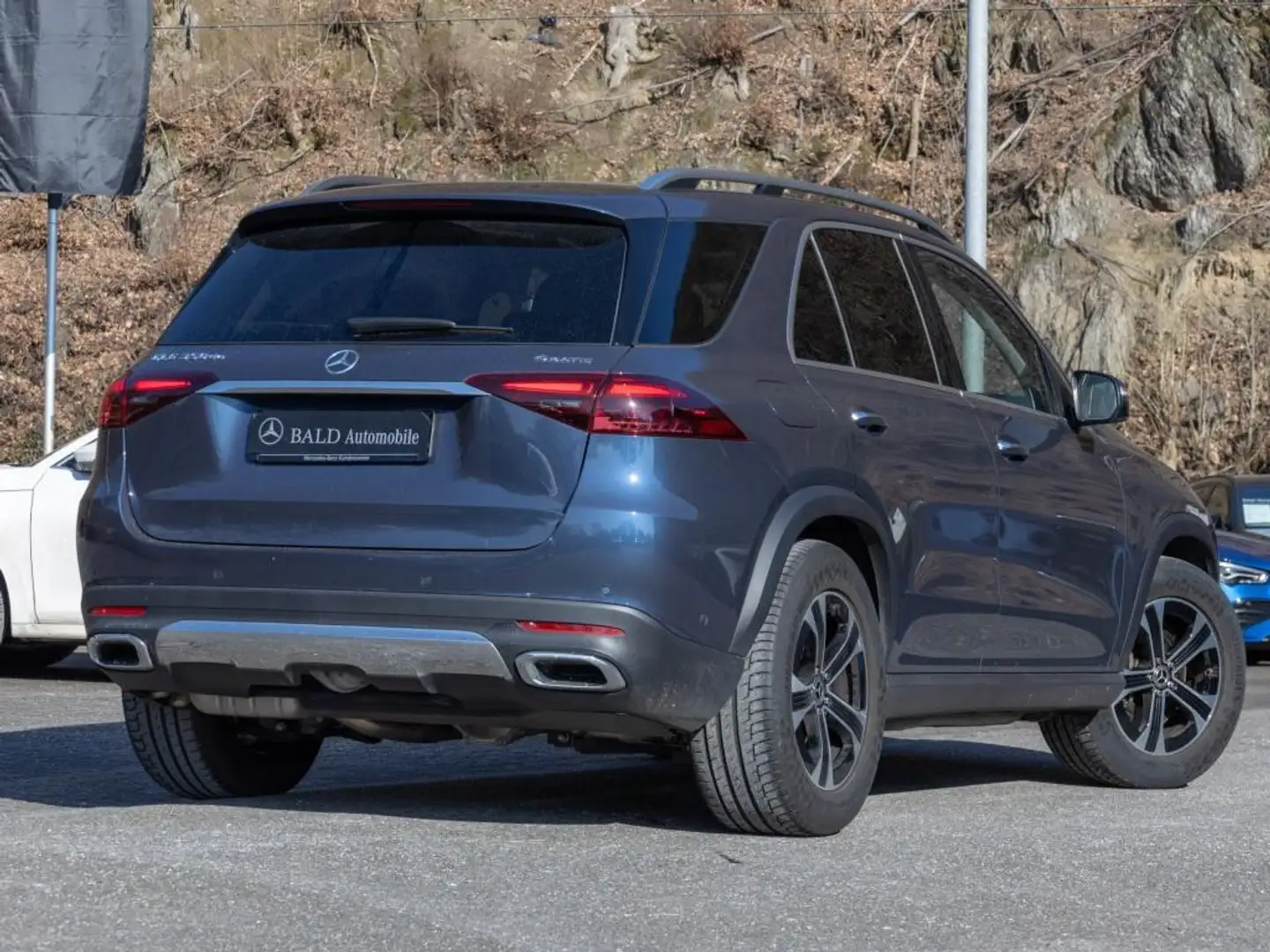 Mercedes-Benz GLE 350 de 4M Wide/ILS/Pano/AHK/Burm/360/Memo/19 Blau - 2