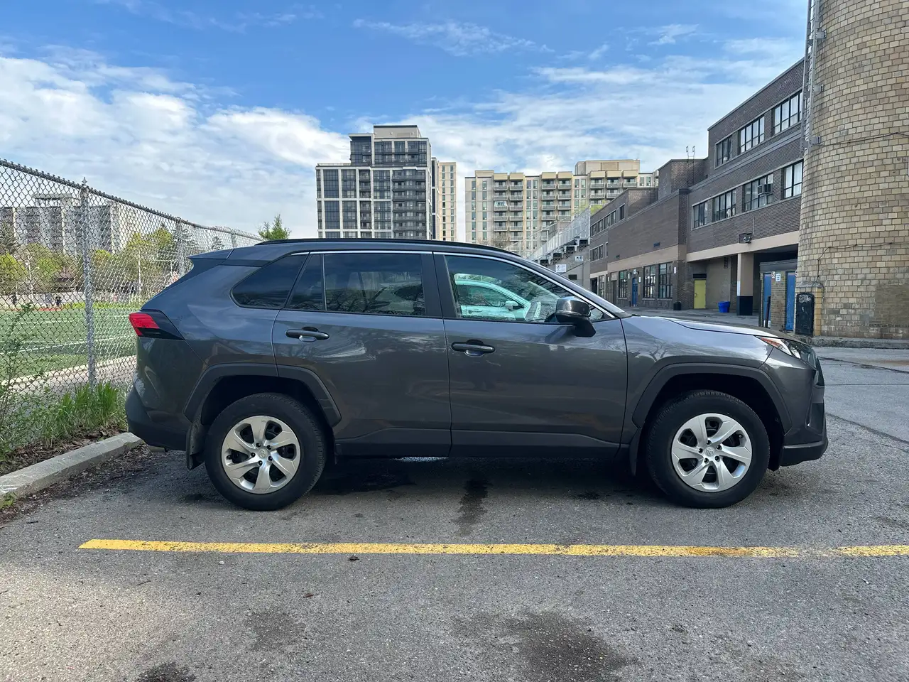 Toyota RAV 4 снимка Toyota RAV 4