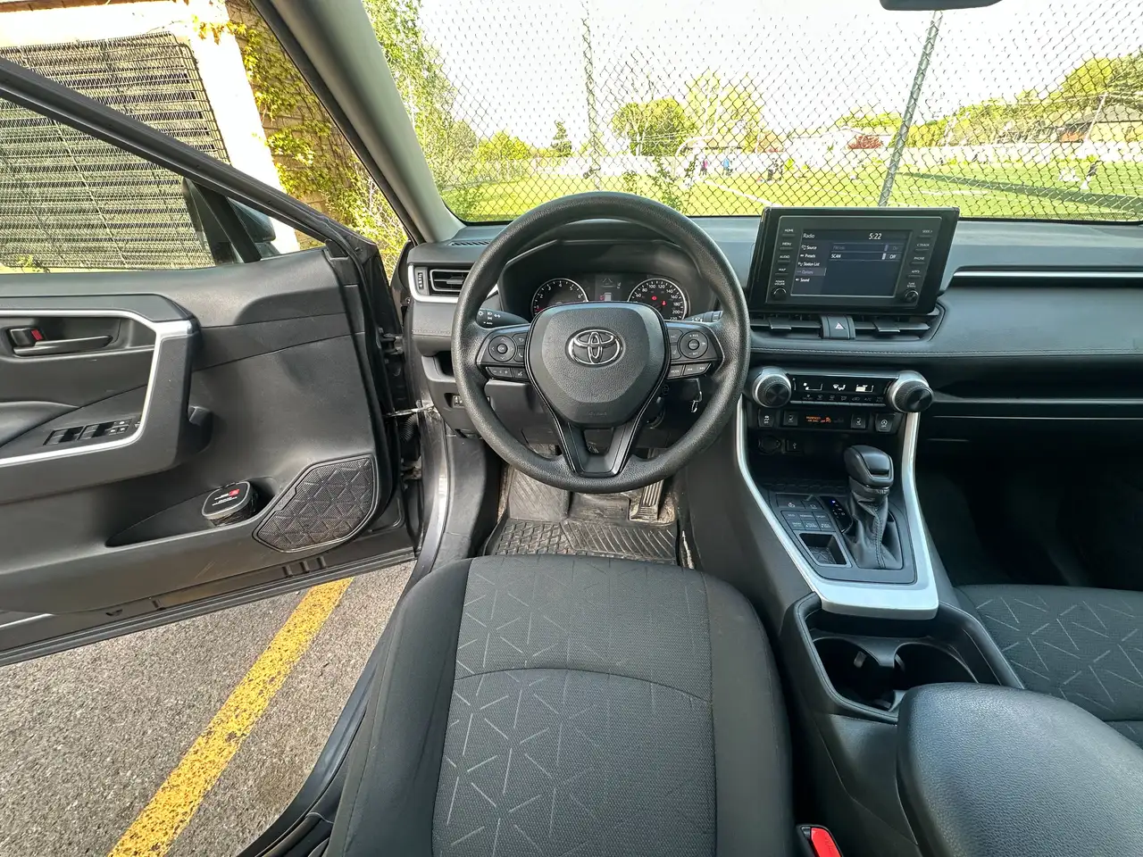 Toyota RAV 4 снимка Toyota RAV 4