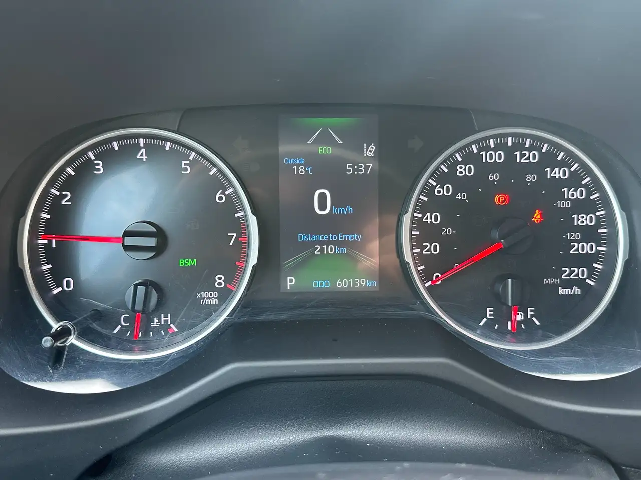 Toyota RAV 4 снимка Toyota RAV 4