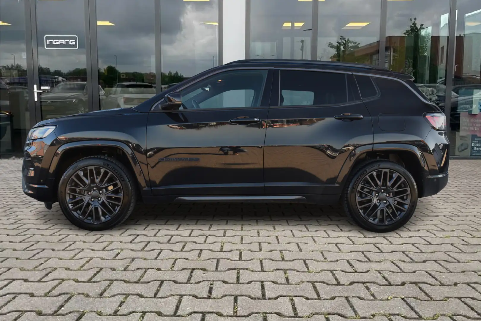 Jeep Compass 4xe 240 Plug-in Hybrid Electric S | ACC | Camera | Zwart - 2