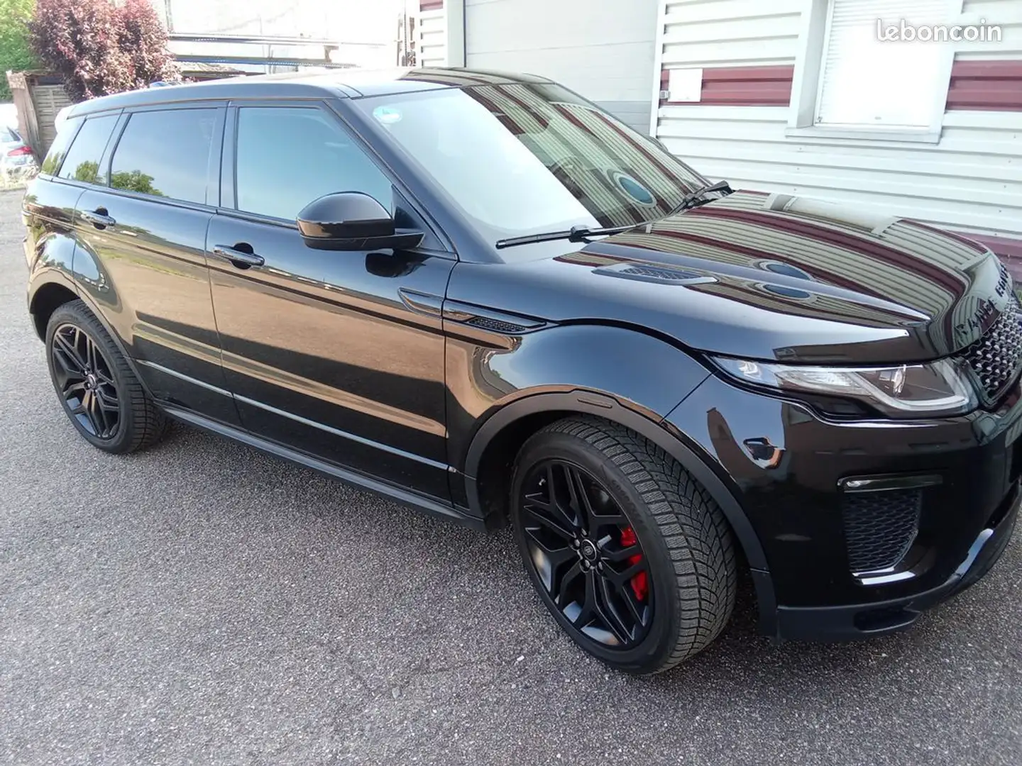 Land Rover Range Rover Evoque Beau 2l 180ch 2019 hse revise reprise Noir - 1