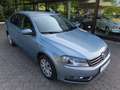 Volkswagen Passat 2.0 TDI DSG BlueMotion Trendline *1.Hand*PDC*Klima Bleu - thumbnail 1