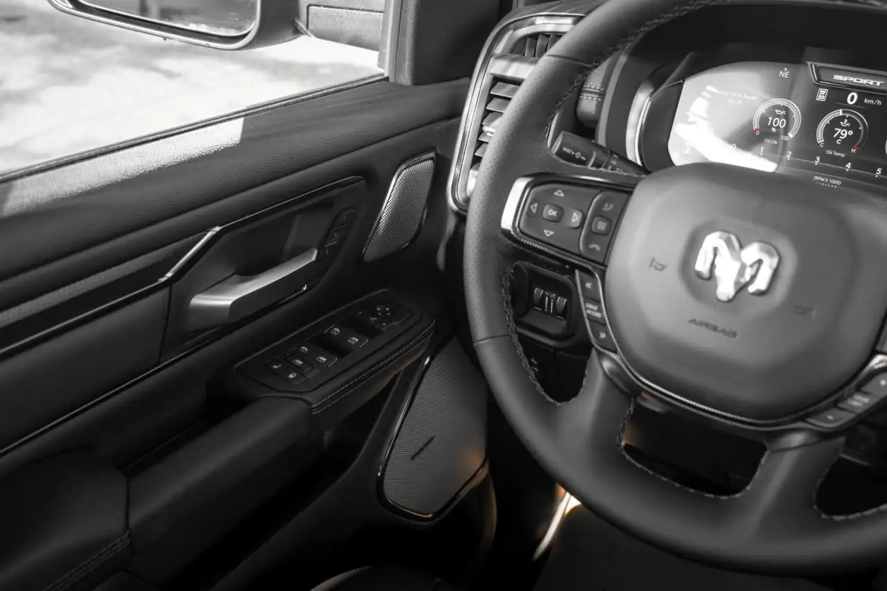 RAM 1500 снимка RAM 1500