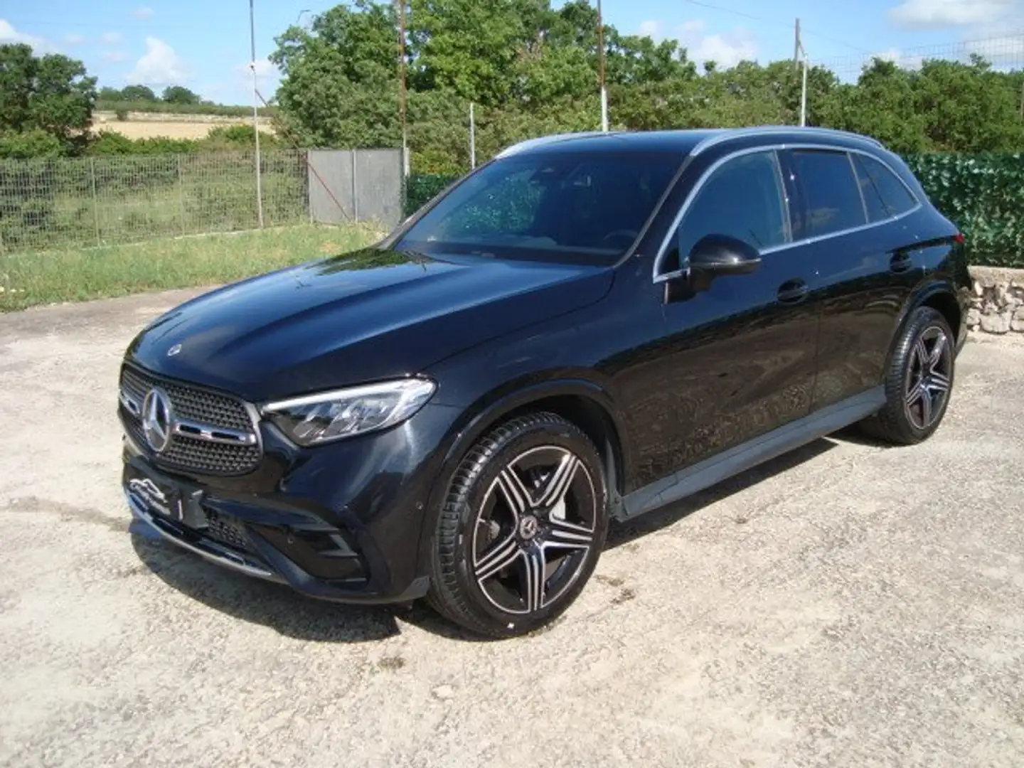Mercedes-Benz GLC 220 d AMG Premium Mild Hybrid 197CV Schwarz - 1