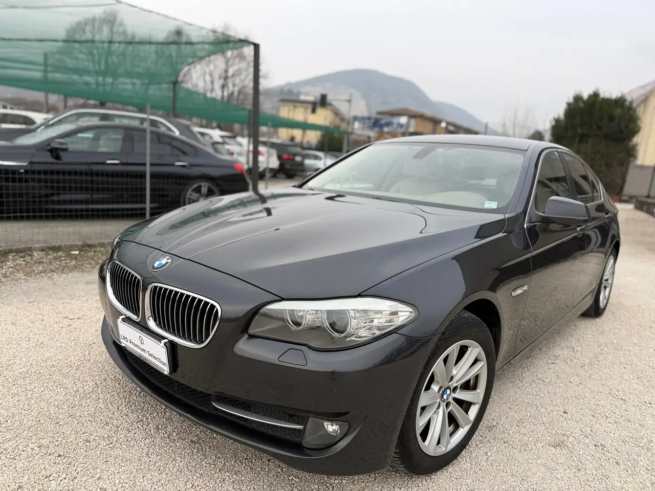 BMW 525