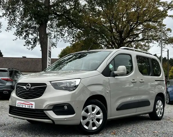 Opel Combo Life 1.2i Benzine 2019 Dubbel Schuifd. Carplay Garantie