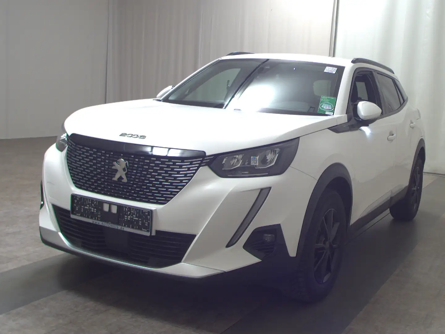 Peugeot 2008 1.5 BlueHDI Allure LED ACC AHK RfK Shz Weiß - 2
