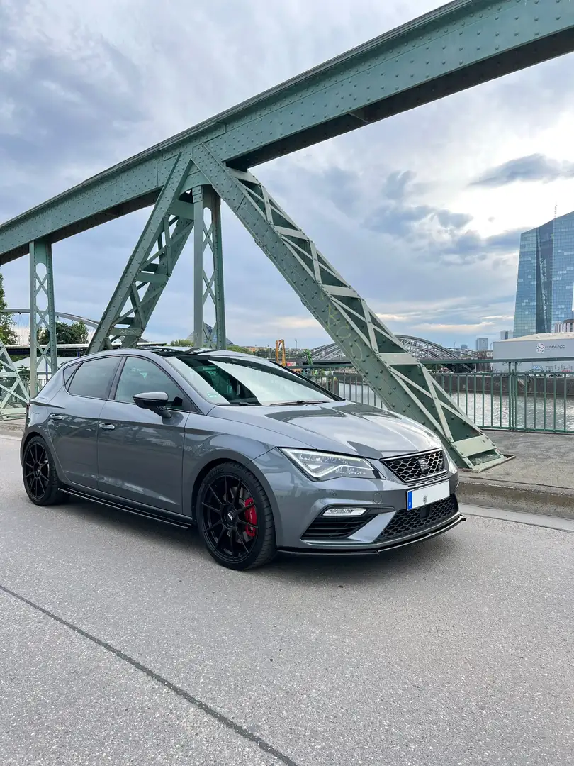 SEAT Leon 2.0 TSI Start&Stop DSG Cupra 300 - 1