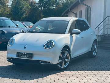 300 360CAM ACC TWA NACI ACC CARPLAY