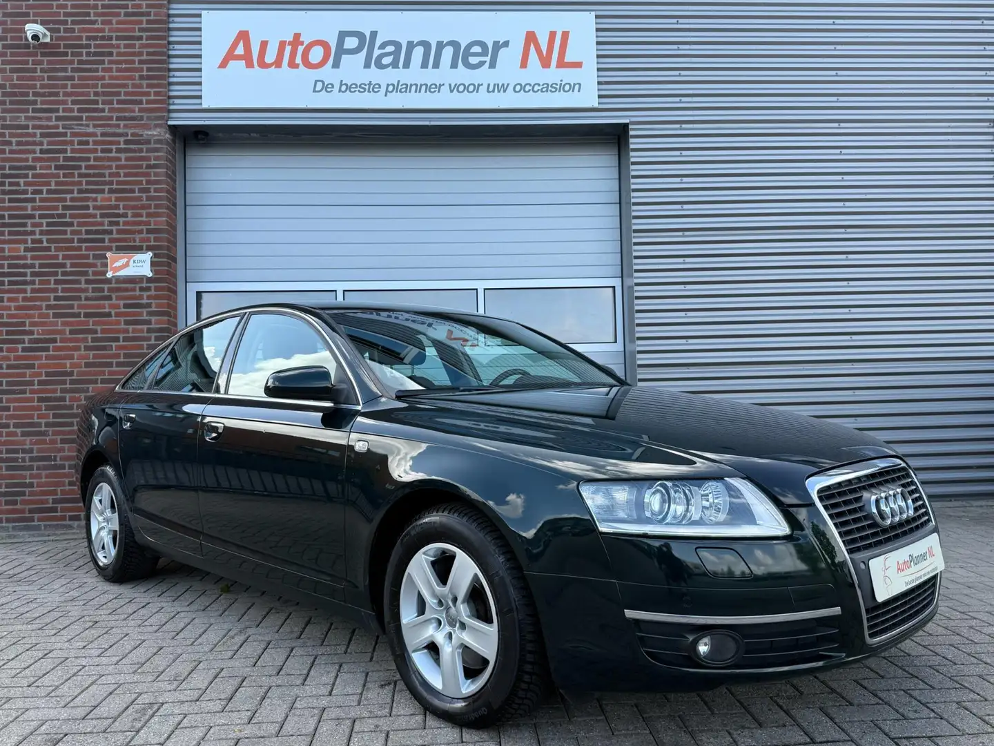 Audi A6 Limousine 3.2 V6 FSI! Clima! Navi! Xenon! 1e Eigen Grün - 1