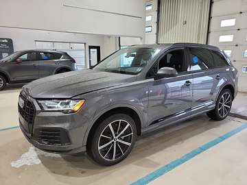 Komfort! 7 passenger, Leather, Moonroof!