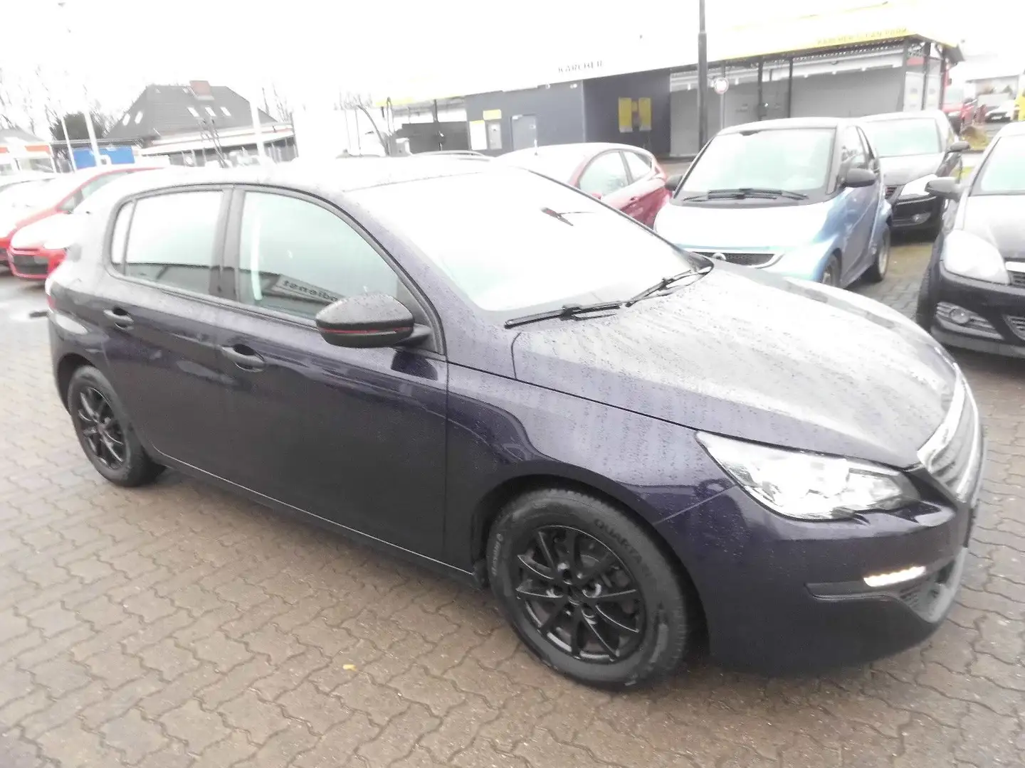 Peugeot 308 Access Blau - 2