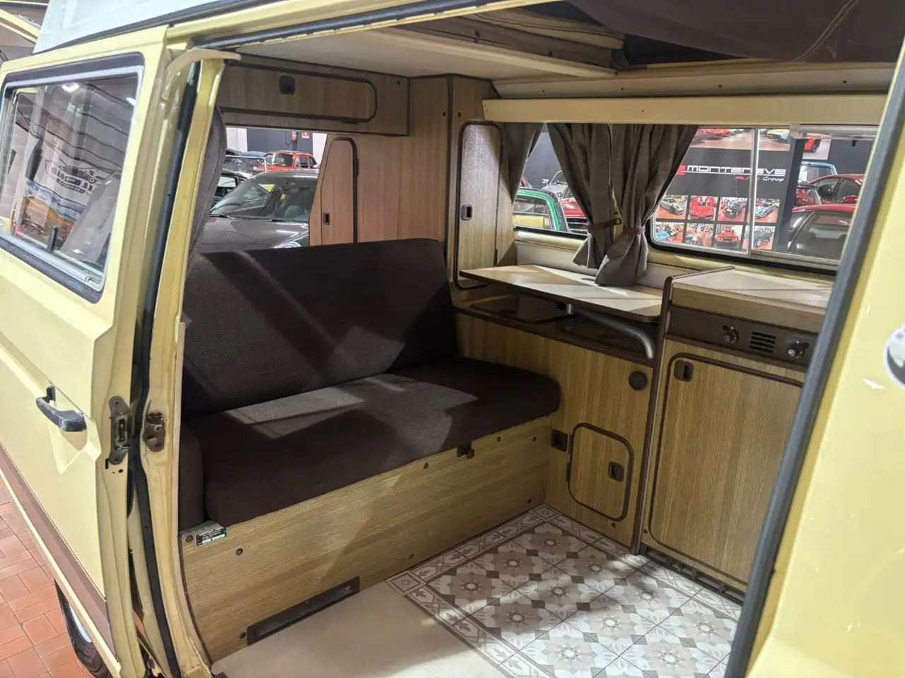 Volkswagen T3 WESTFALIA 2.0 Joker -4 posti letto -Restaurato, foto 8