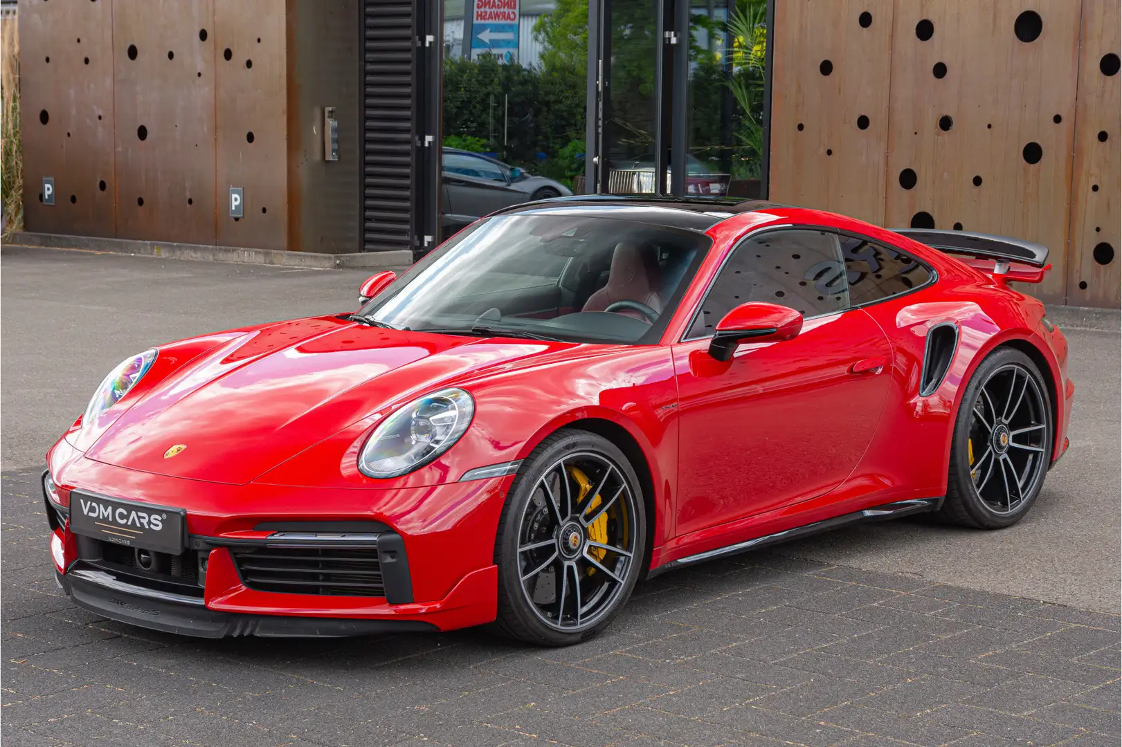 Porsche 992 3.8 Turbo S | Aero | Carbon | Lift | 360 | 18-weg Rood - 2