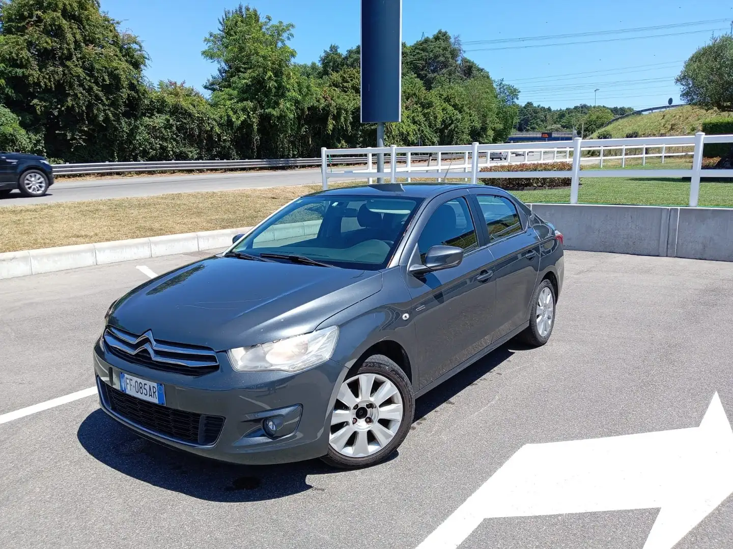 Citroen C-Elysée C-Elysee 1.6 bluehdi Exclusive 100cv Grigio - 2