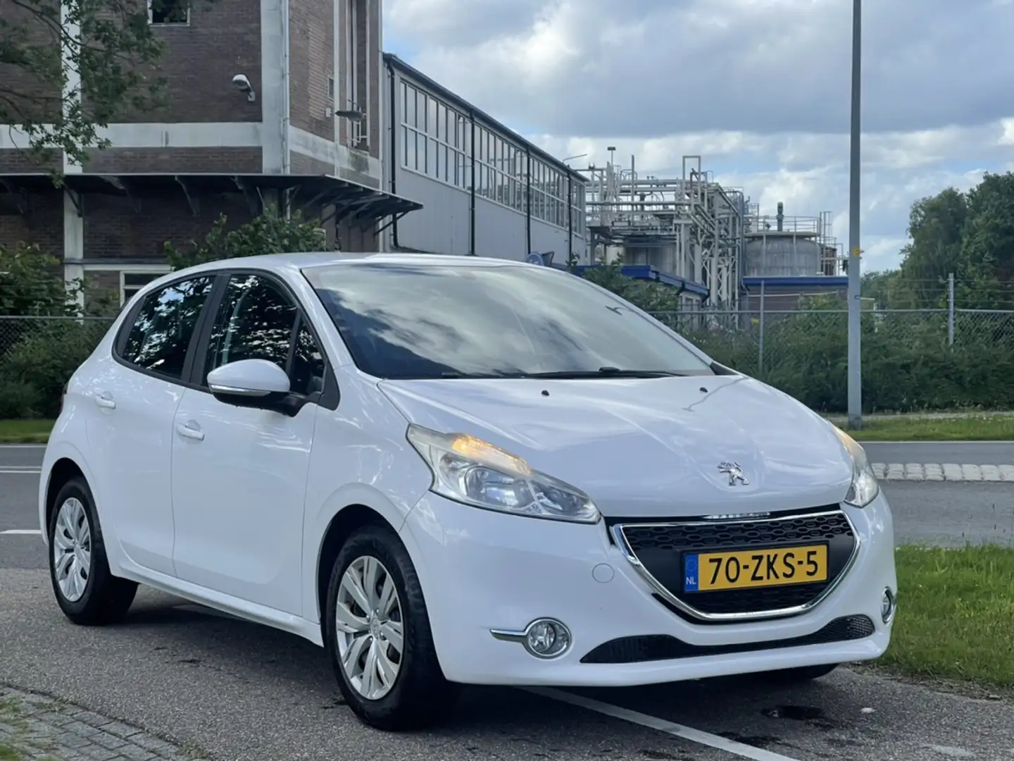 Peugeot 208 1.2 VTi Blue Lease | Navigatie | 5 Deurs | Airco | Blanc - 1