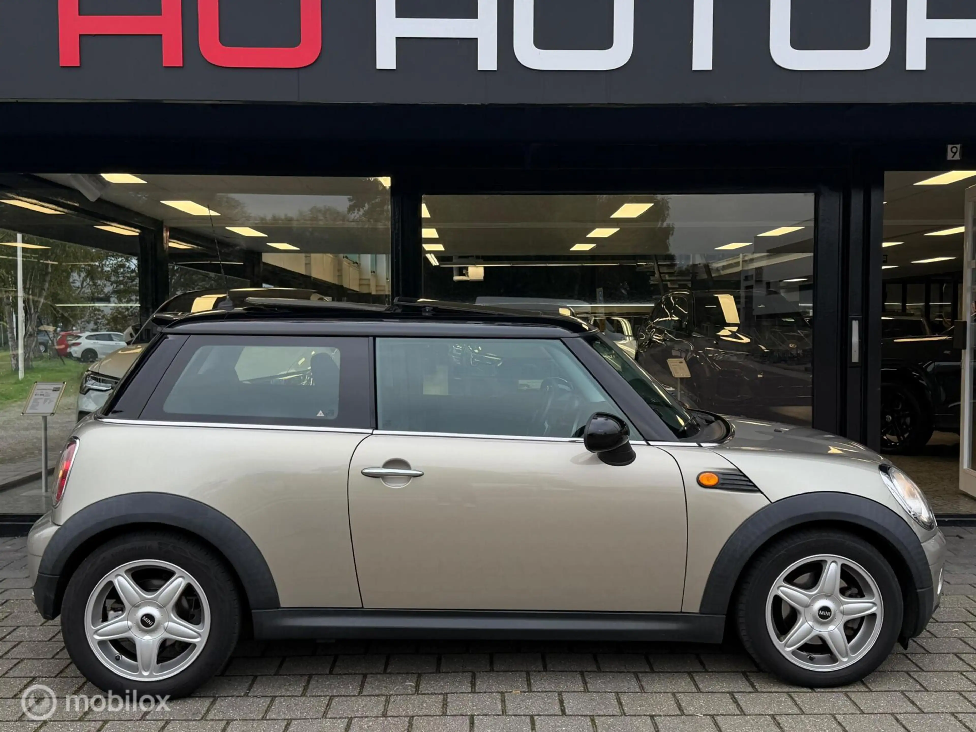 MINI Cooper D 3-Deurs 1.6 Chili Panorama/Automaat/Unieke NAP kms — photo 8