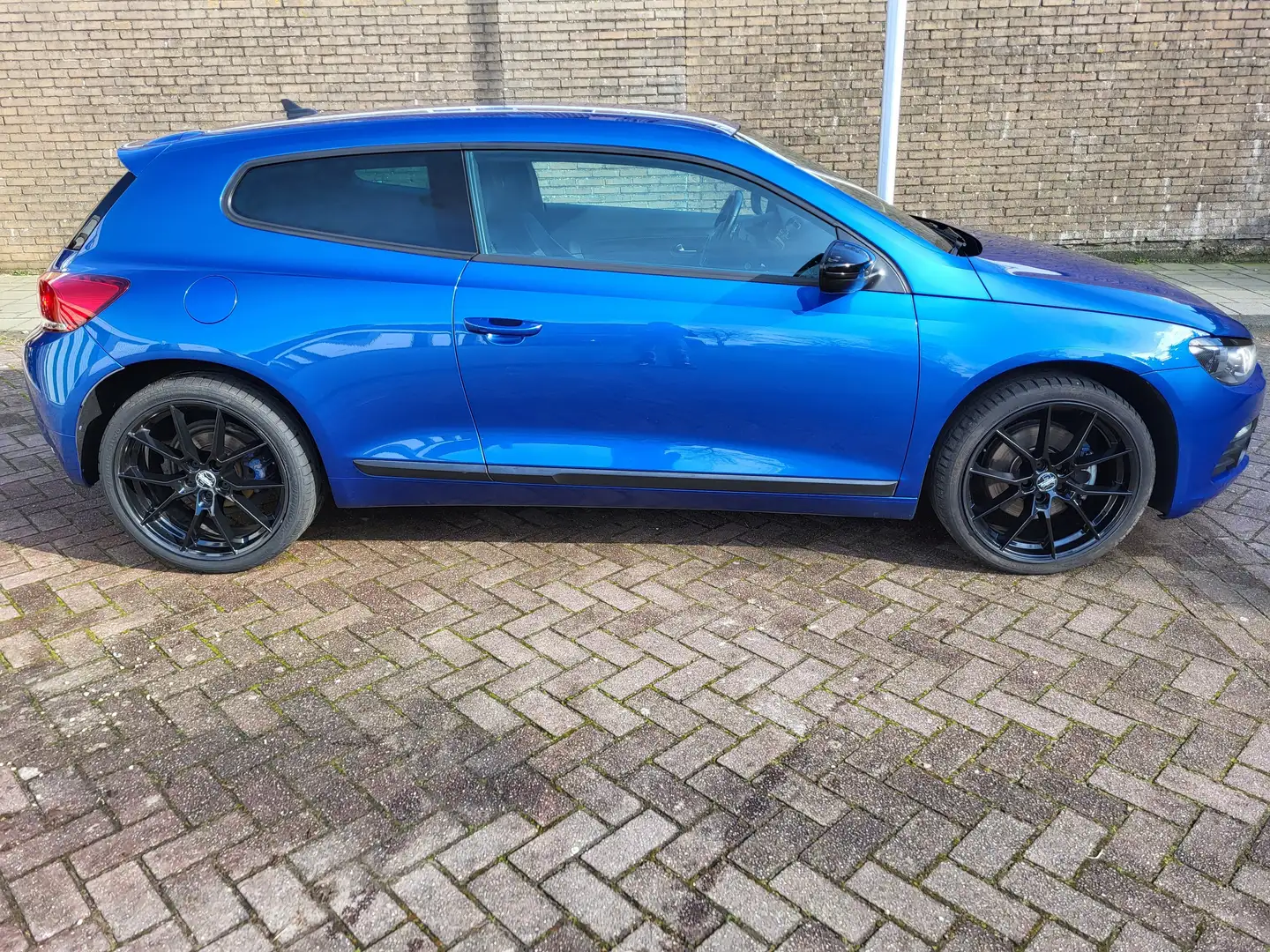 Volkswagen Scirocco Scirocco+1.4+TSI+Highl.+Plus Modrá - 2