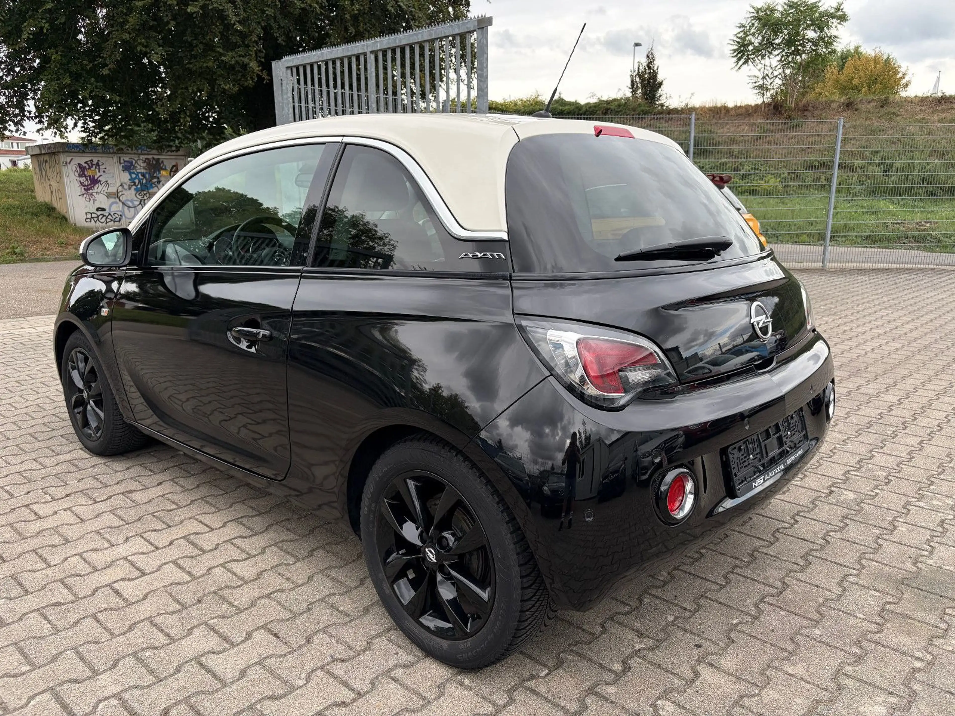 Opel Adam Jam/Klima/Sitzh./Lenkradh./Carplay/PDC — photo 3