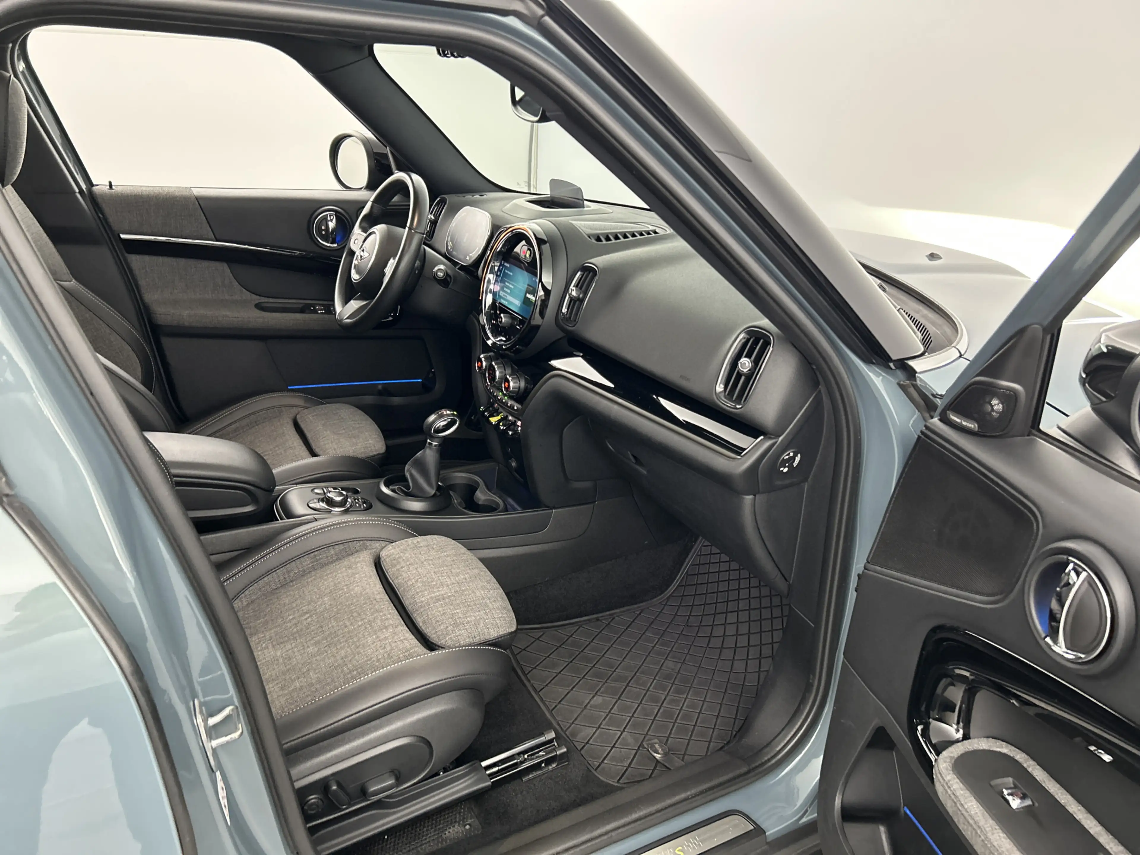 MINI Cooper SE Countryman 1.5 ALL4 Premium/HUD/Panodak/H&K/Memory — photo 30