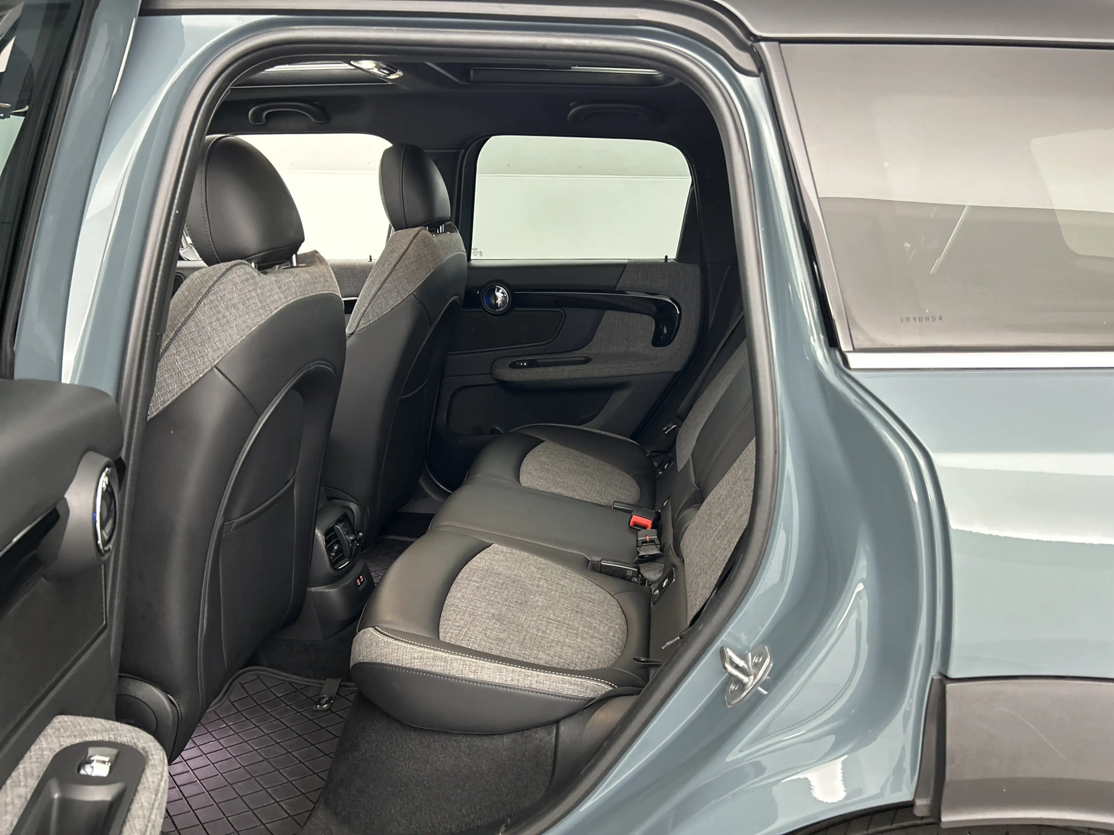 MINI Cooper SE Countryman 1.5 ALL4 Premium/HUD/Panodak/H&K/Memory — photo 31