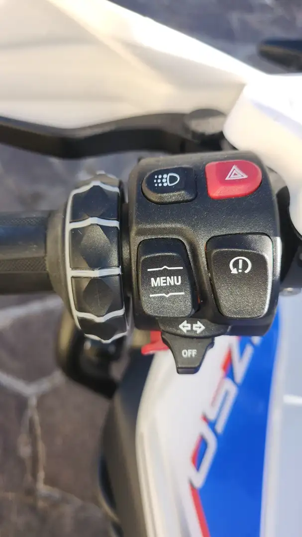 BMW F 750 GS Bianco - 2