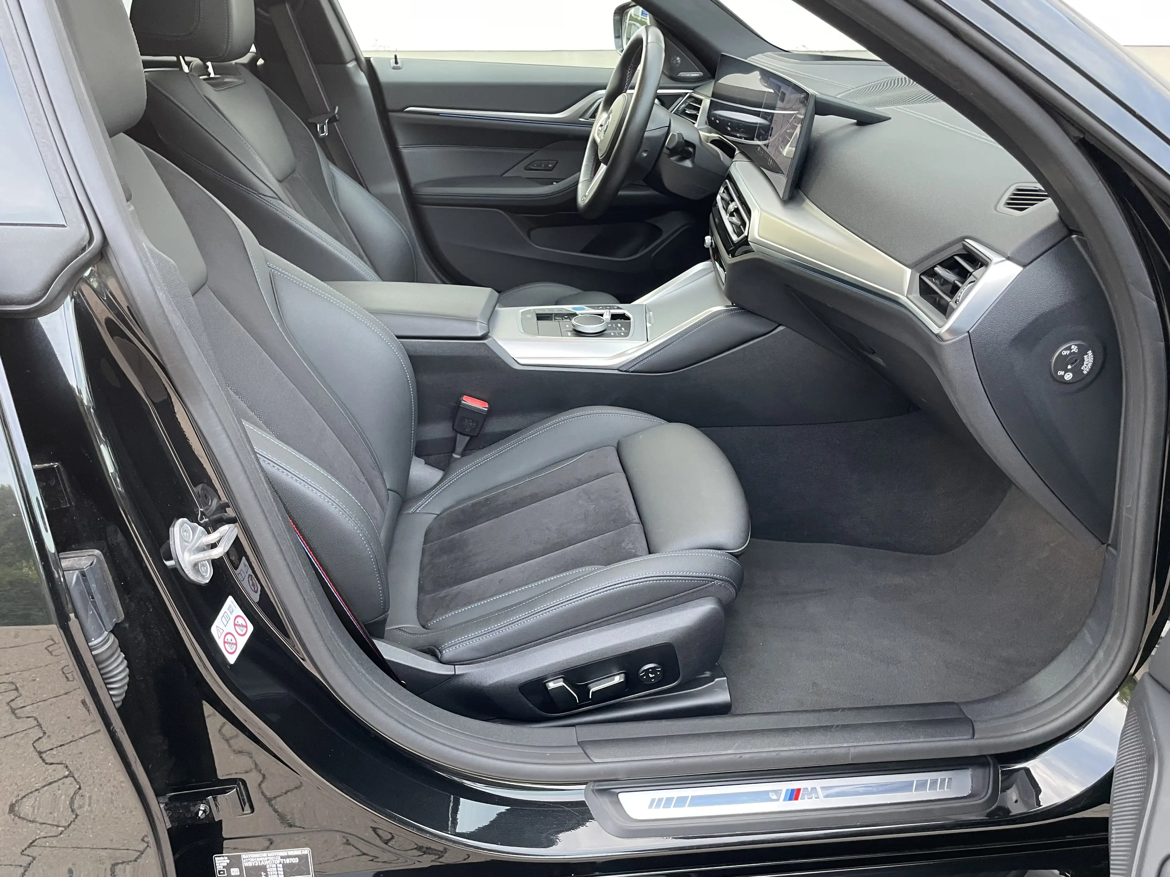 BMW i4 M50*MSport*Black*Leder*360°Kam*BMW Warranty 2029 — photo 15