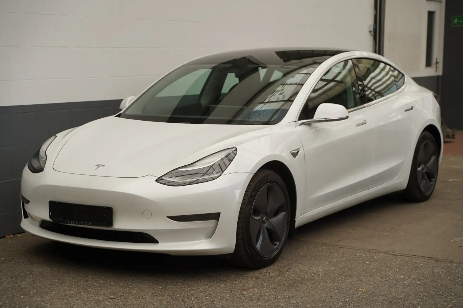 Tesla Model 3 Long Range AWD *EAP enhanced autopilot* White - 2