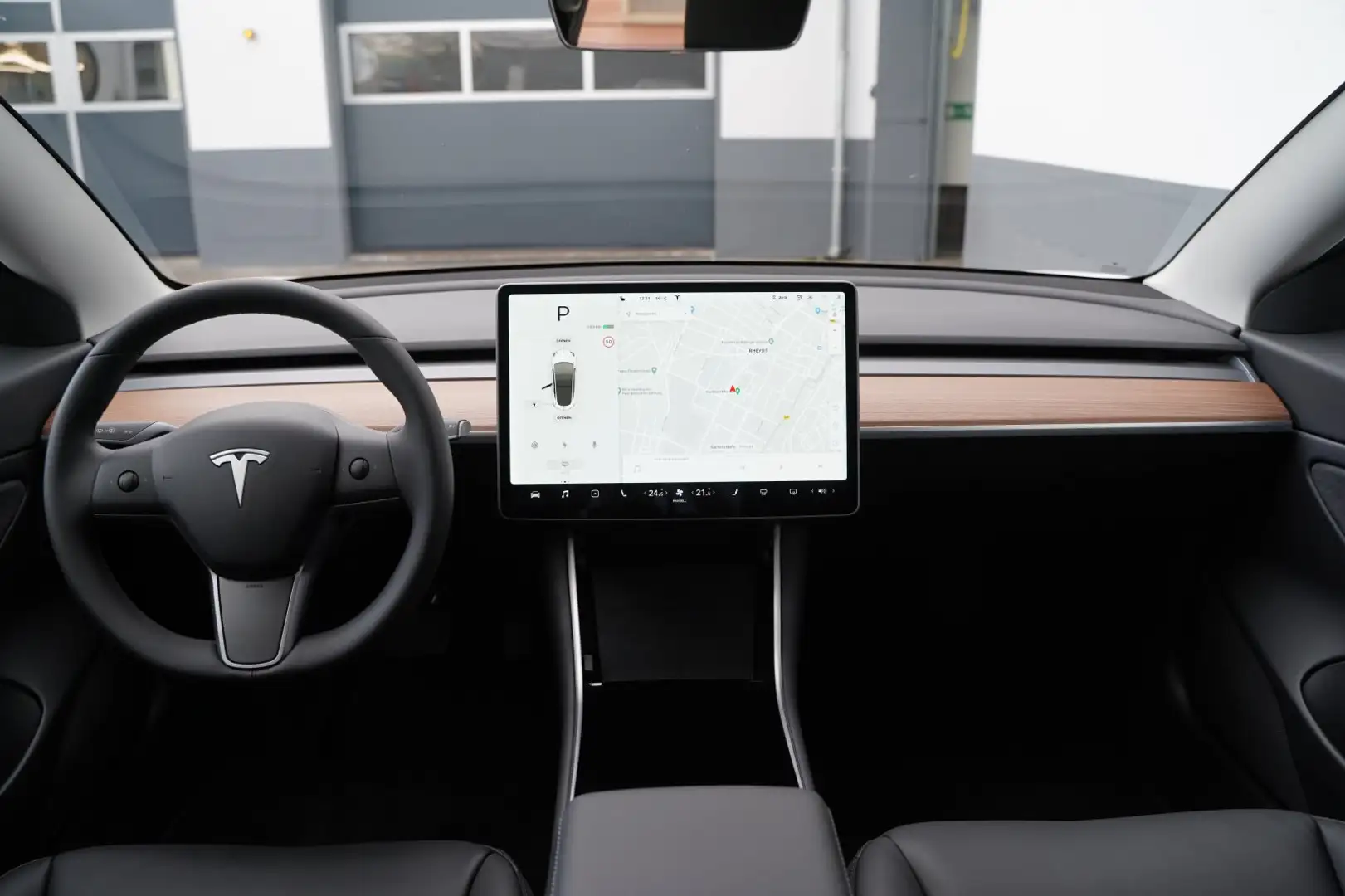 Tesla Model 3 Long Range AWD *EAP enhanced autopilot* Weiß - 2