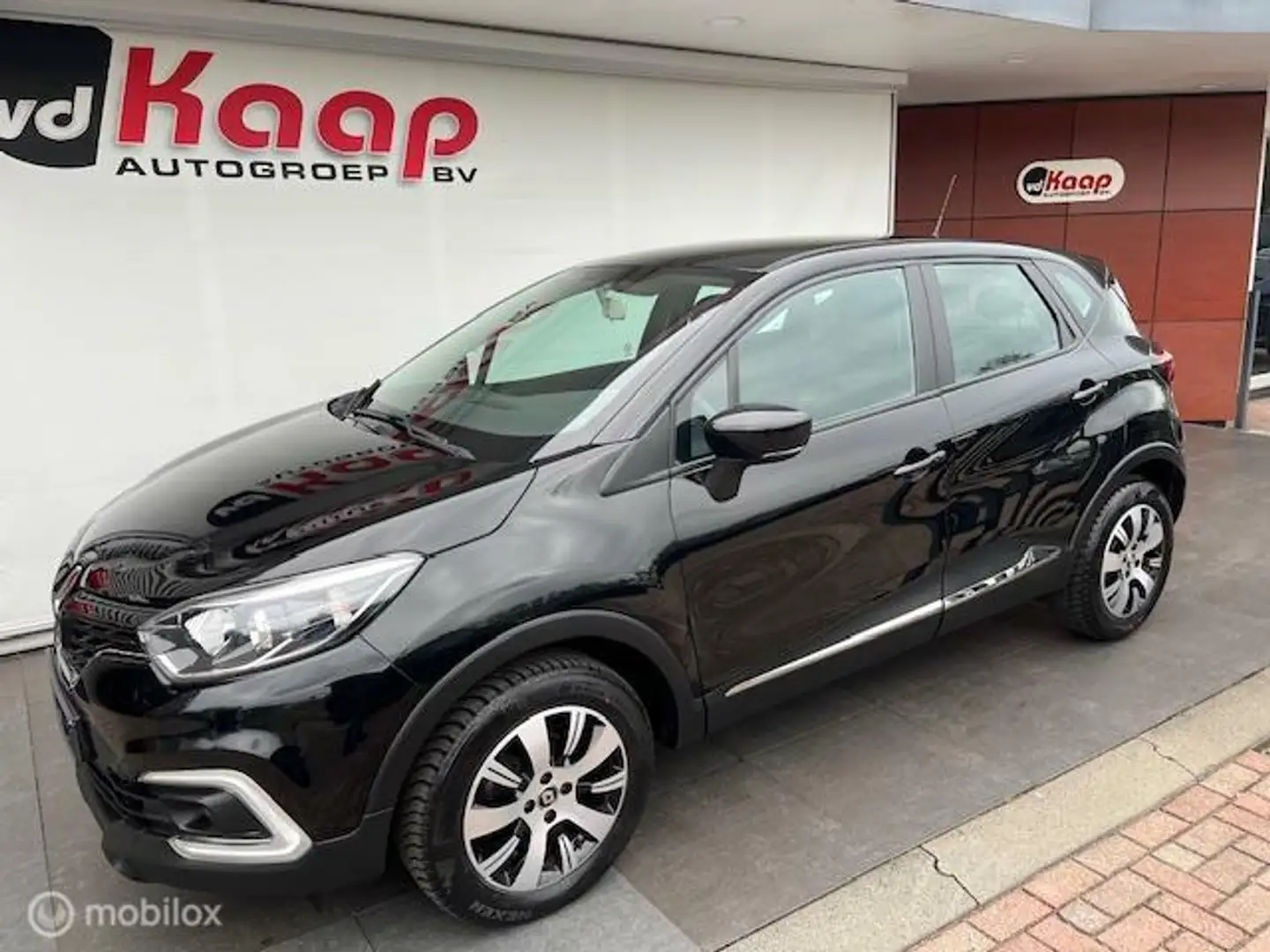 Renault Captur 0.9 TCe ENERGY ZEN Zwart - 2