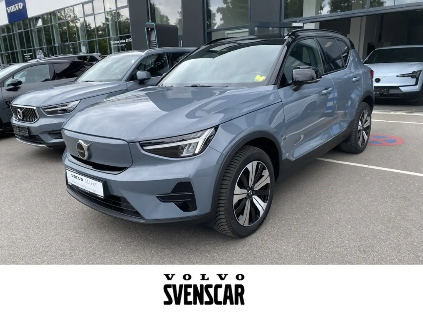 Volvo XC40 Plus Recharge Pure Electric StandHZG Digitales Coc Grau - 1