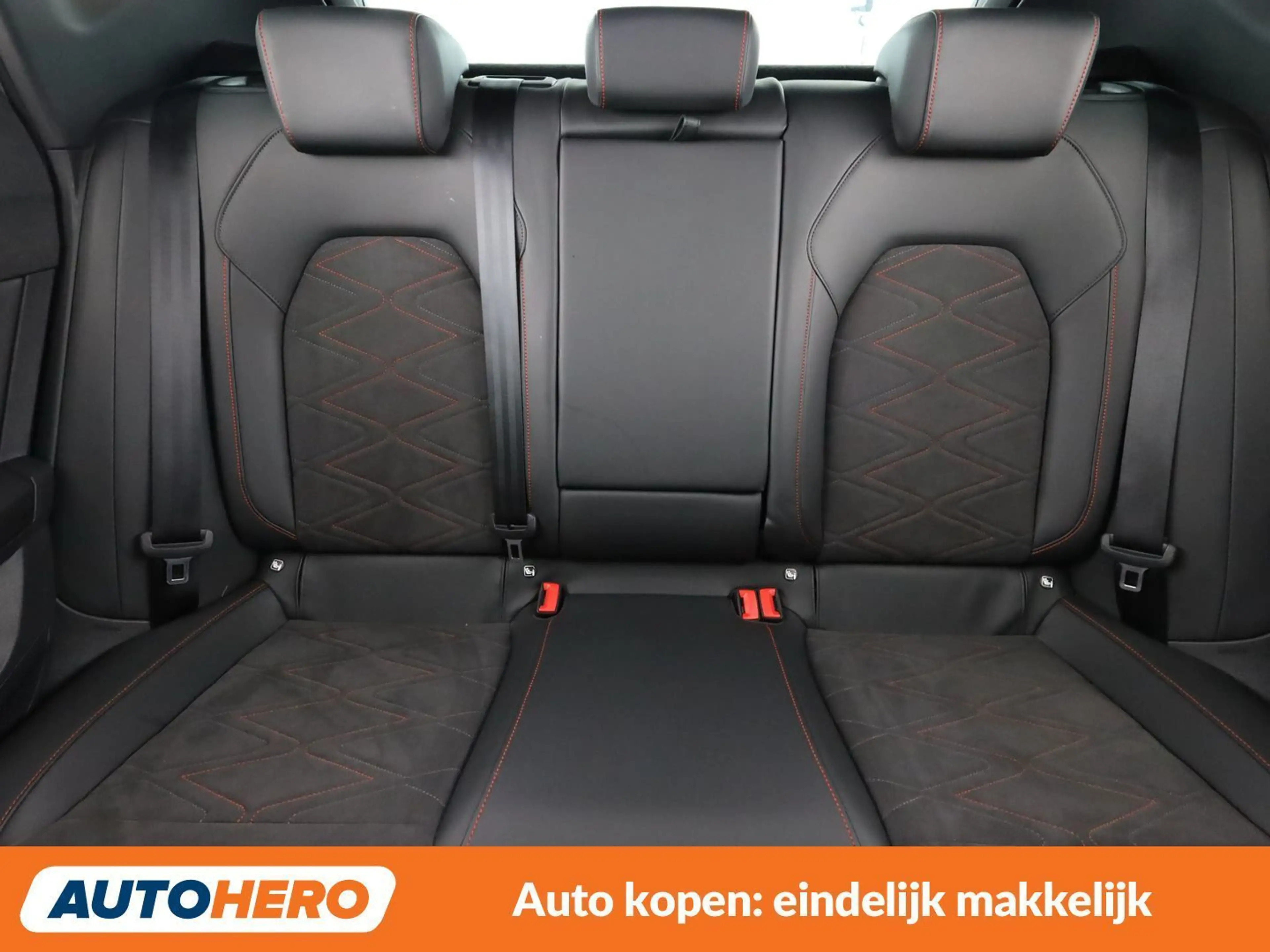 SEAT Leon e-Hybrid 1.4 TSI e-HYBRID FR — photo 15