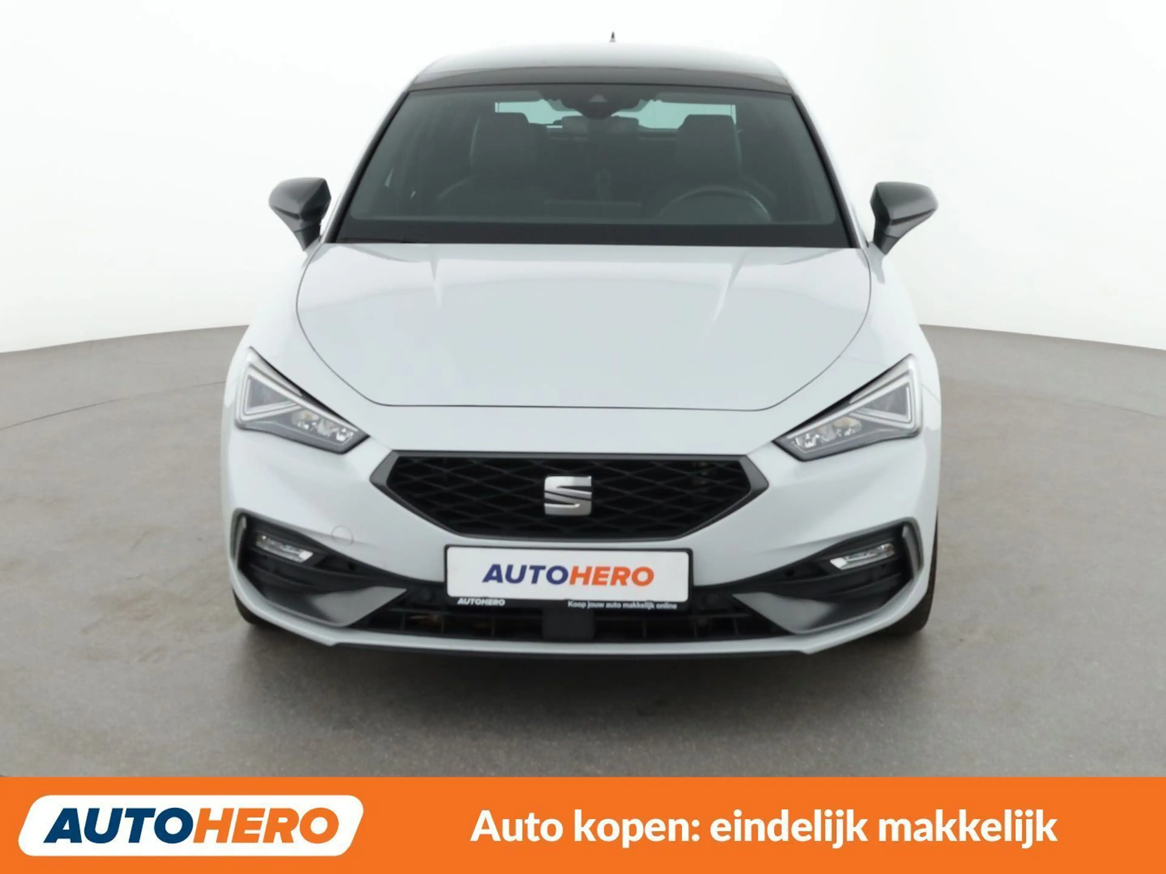 SEAT Leon e-Hybrid 1.4 TSI e-HYBRID FR — photo 9