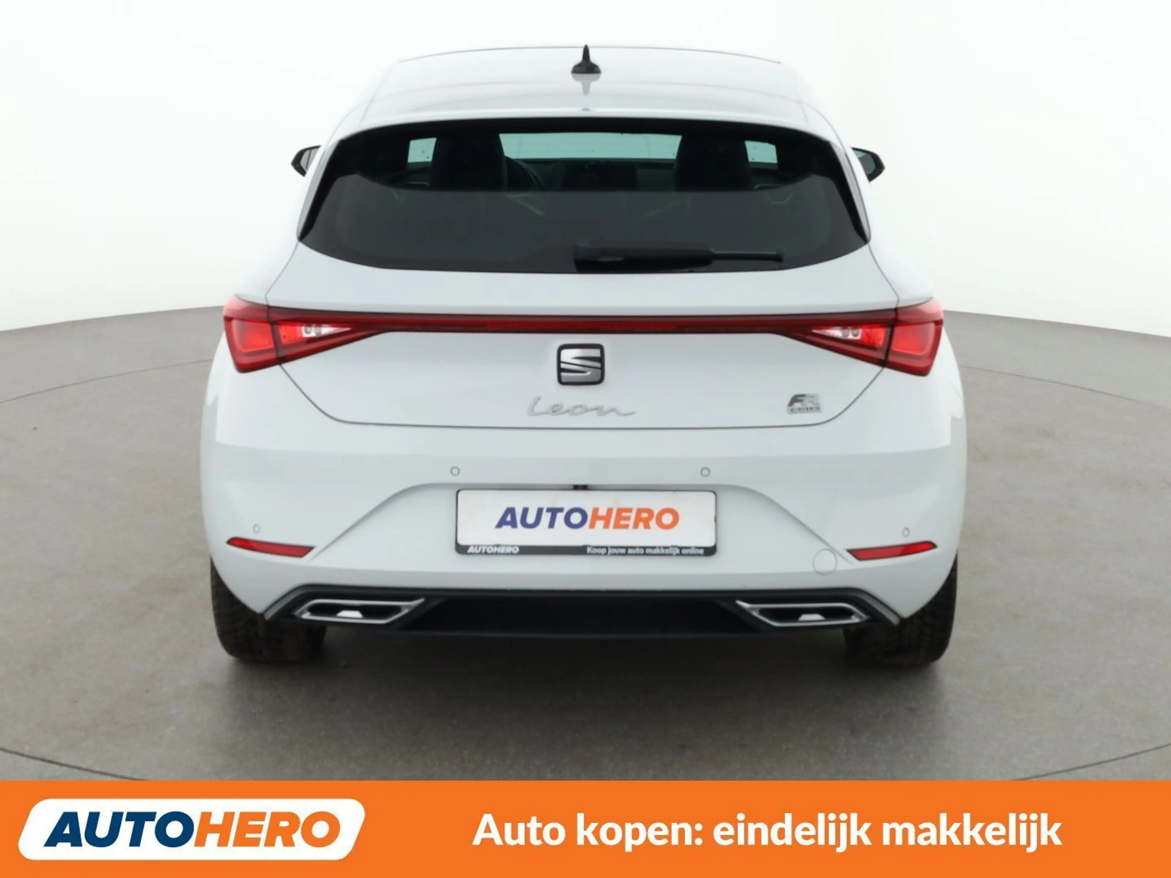SEAT Leon e-Hybrid 1.4 TSI e-HYBRID FR — photo 5