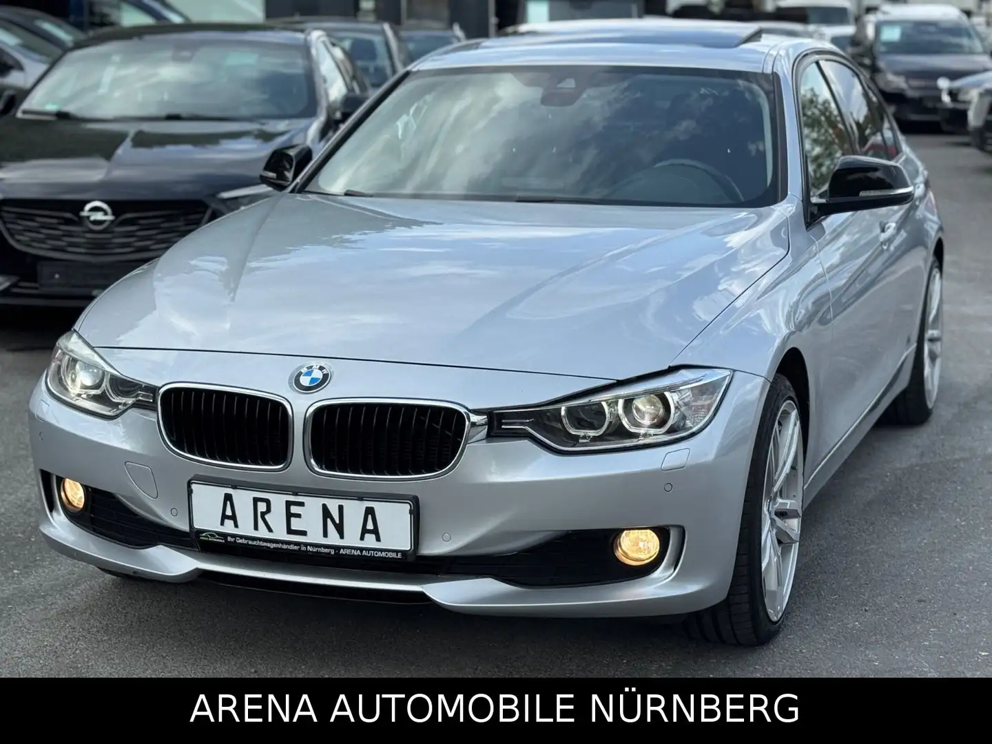 BMW 320 d Shadow-Line*Automatik*Schiebedach*Bi-Xenon Silber - 1