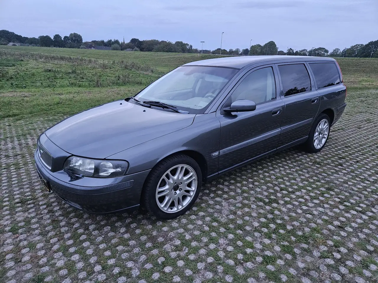 Volvo V70