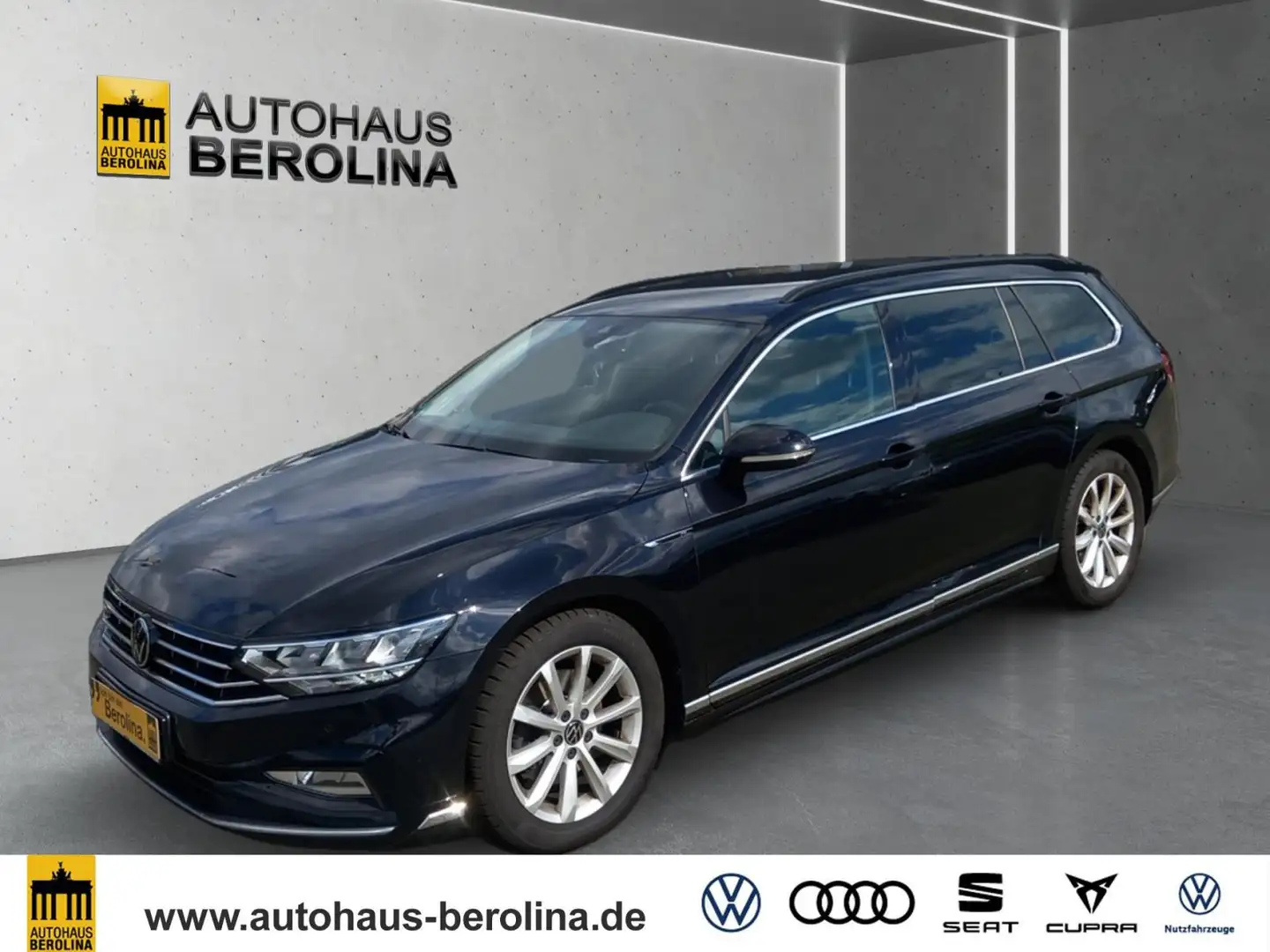 Volkswagen Passat Variant 1.5 TSI R-Line DSG *R-CAM*SHZ* Schwarz - 2