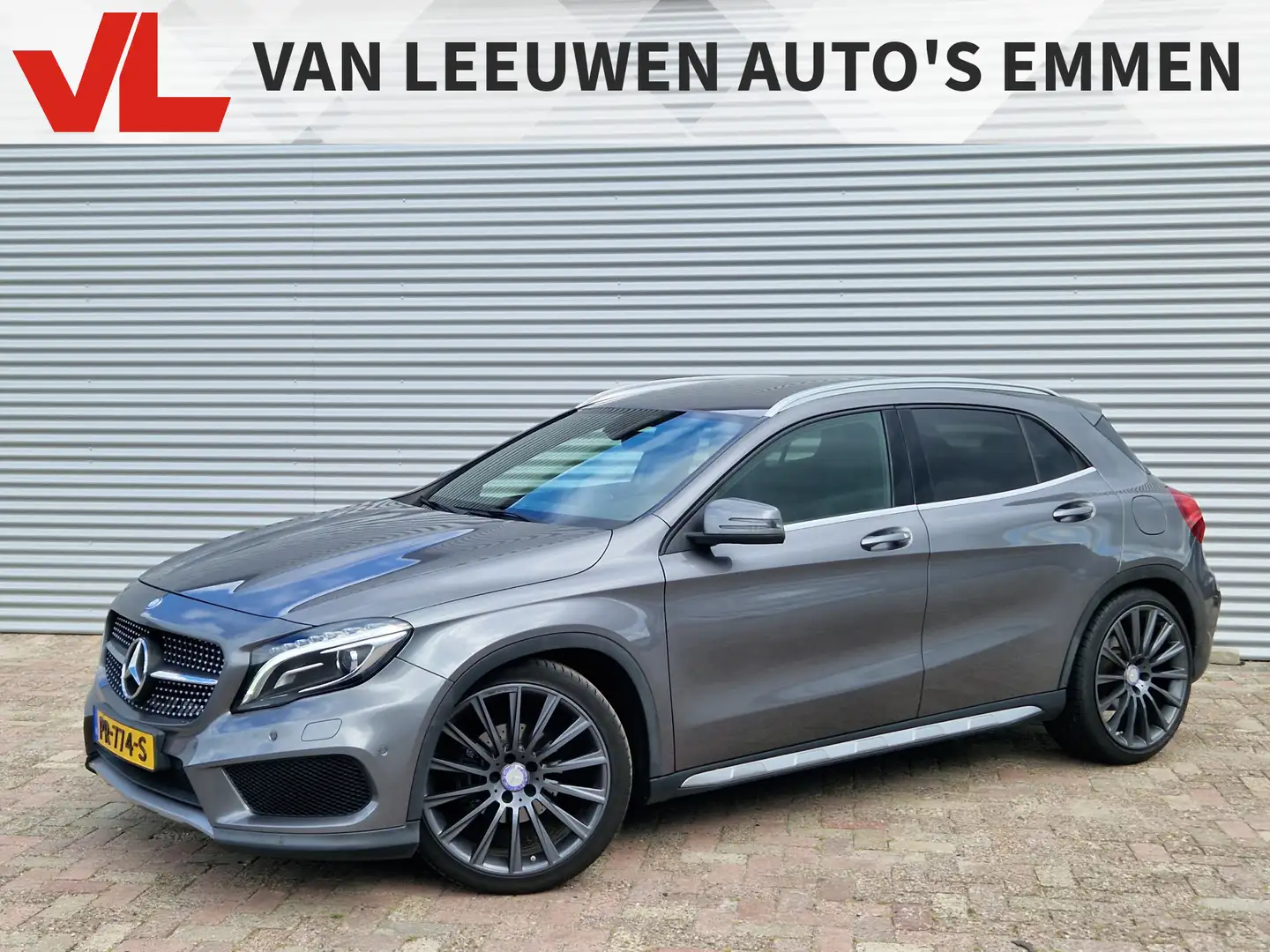 Mercedes-Benz GLA 200 Edition 1 | Nieuw Binnen | Automaat | Trekhaak | S Grijs - 1