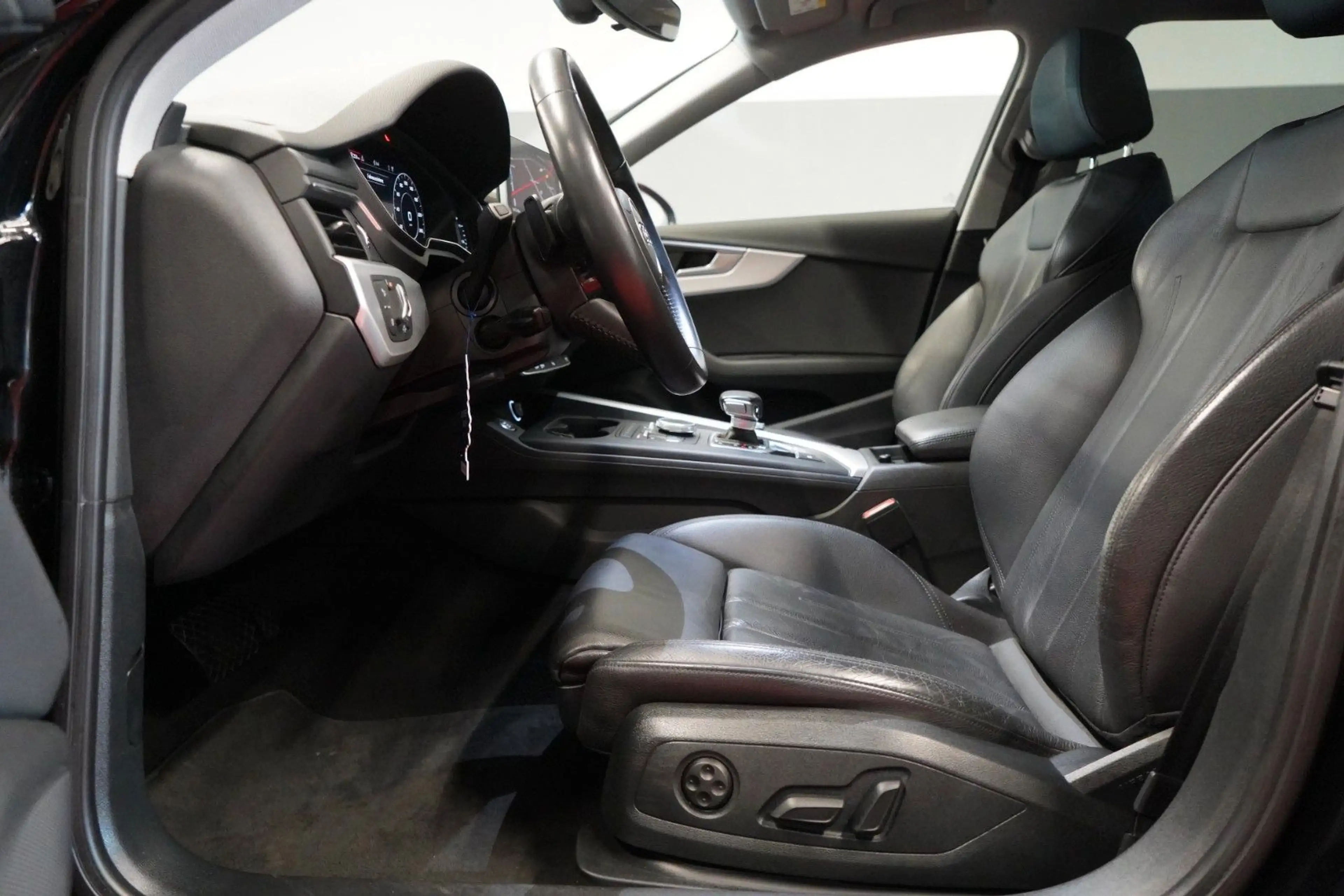 Audi A4 Avant 35 TDI Sport 2.Hand*Unfallfrei* — photo 14