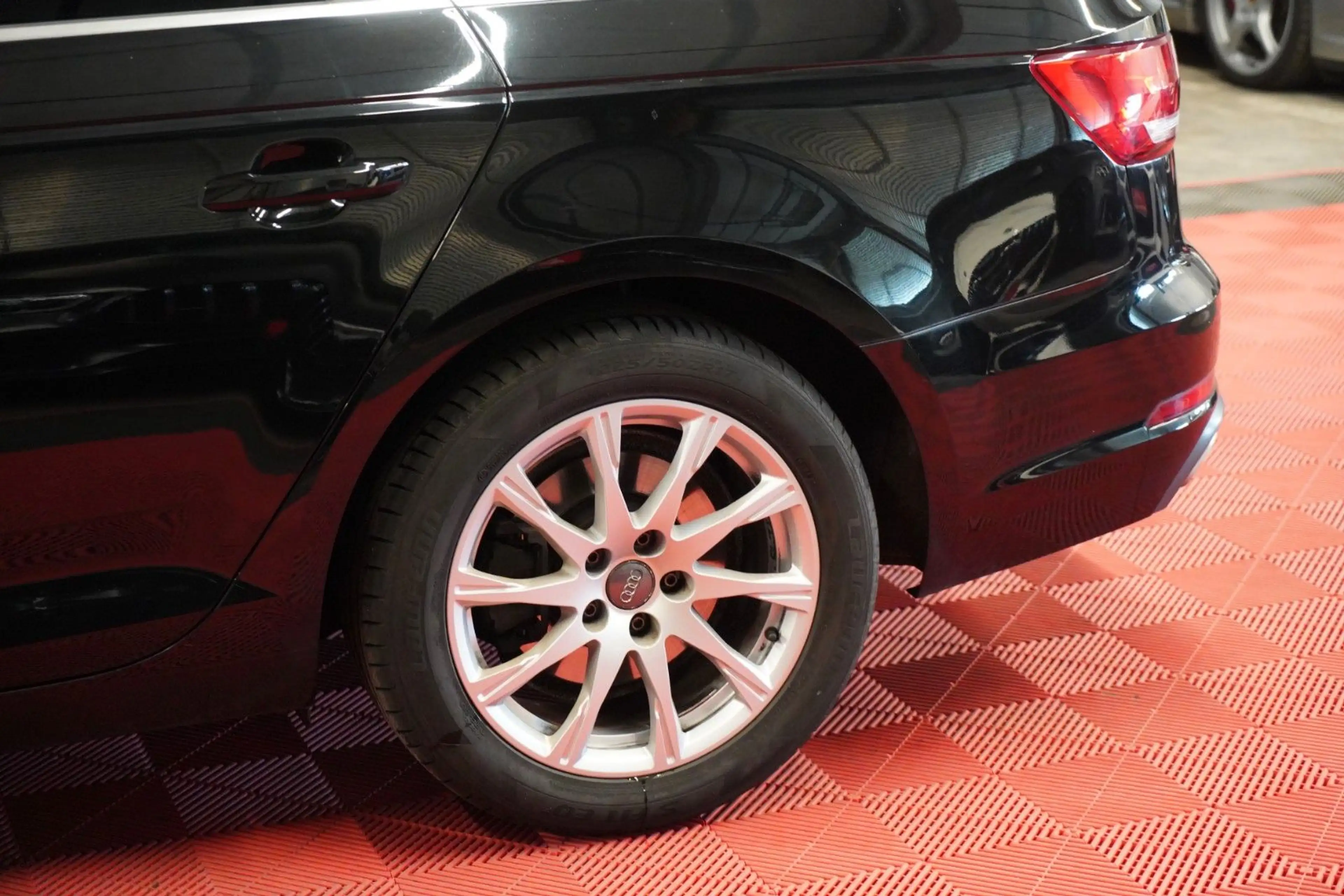 Audi A4 Avant 35 TDI Sport 2.Hand*Unfallfrei* — photo 11