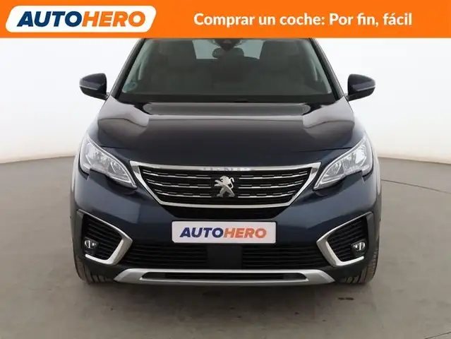 Peugeot 5008 view 9